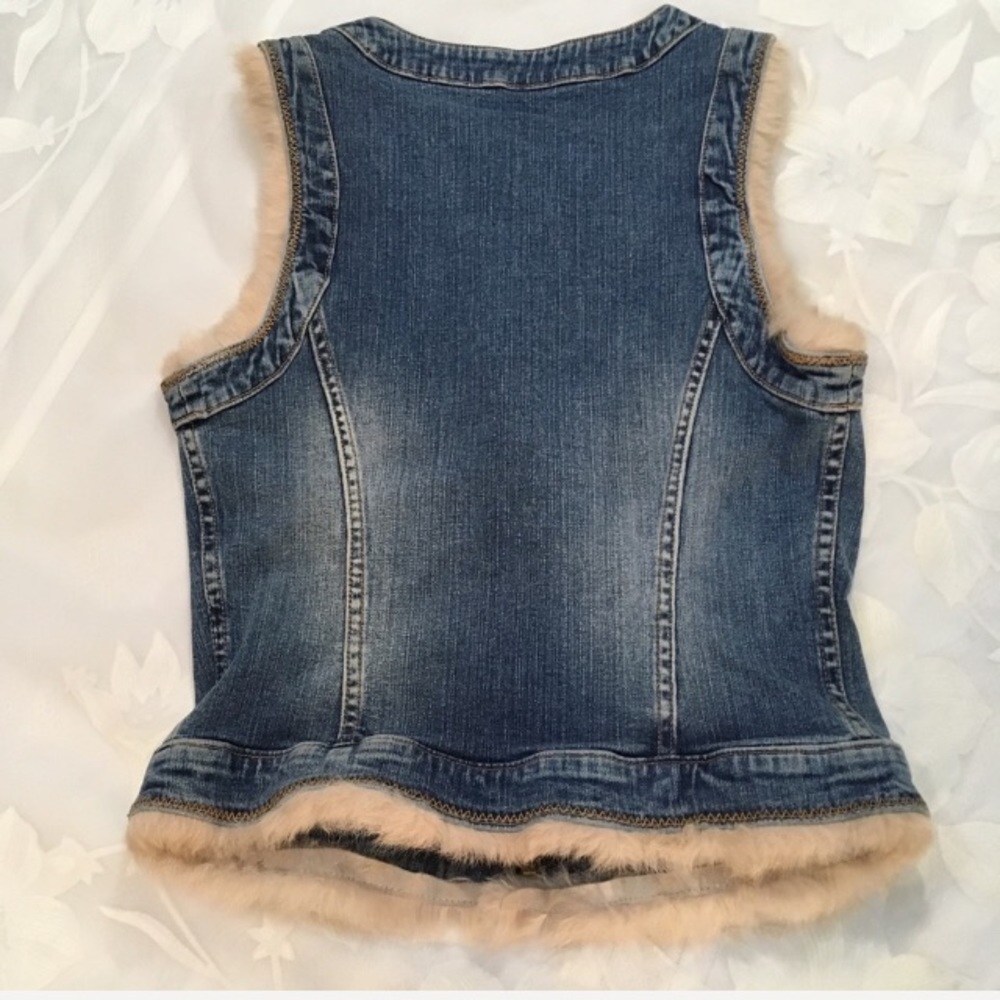 Allen B. Blue Jean Denim Vest With Fur Accents - Picture 2 of 4